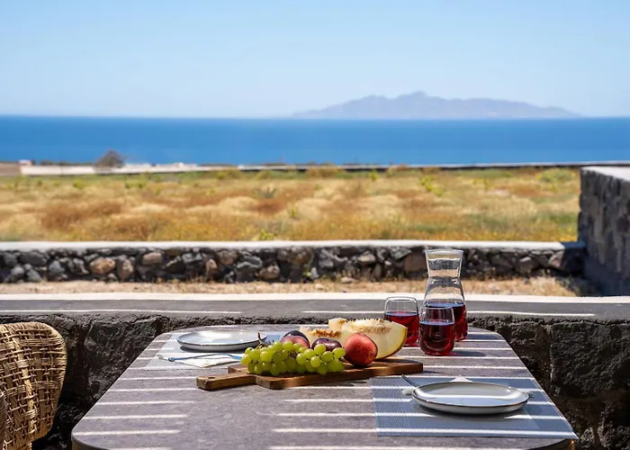 Апартаменты Platies Luxury Santorini