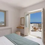 Platies Luxury Santorini